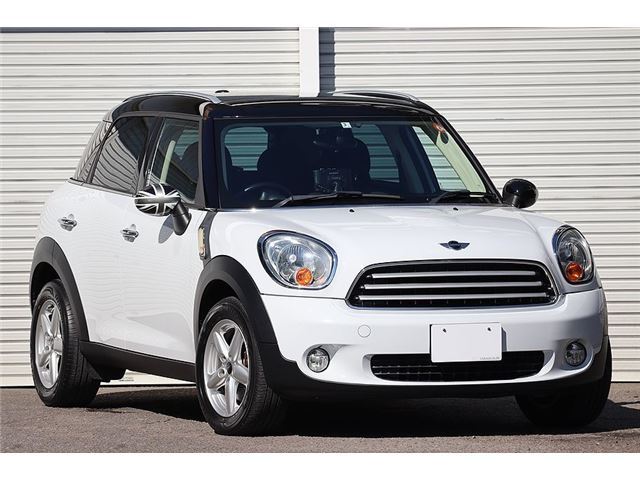 2011 MINI Crossover SUV for sale, Japanese used car export - photo 1 of 8 | GULJI TRADERS