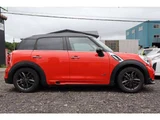 2011 MINI Crossover SUV for sale, Japanese used car export - photo 11 of 33 | GULJI TRADERS