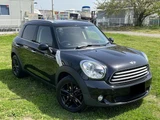 2011 MINI Crossover SUV for sale, Japanese used car export - photo 1 of 24 | GULJI TRADERS