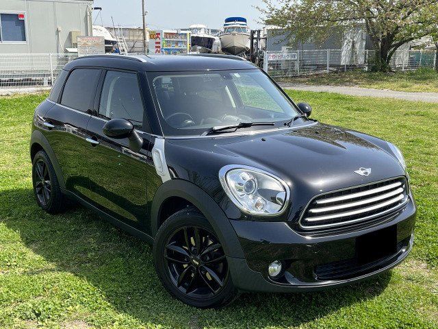 2011 MINI Crossover SUV for sale, Japanese used car export - photo 1 of 24 | GULJI TRADERS