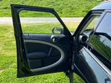 2011 MINI Crossover SUV for sale, Japanese used car export - photo 14 of 24 | GULJI TRADERS