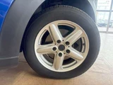 2014 MINI Crossover D SUV for sale, Japanese used car export - photo 15 of 51 | GULJI TRADERS