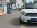2016 MINI Crossover D SUV for sale, Japanese used car export - photo 9 of 57 | GULJI TRADERS