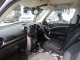 2016 MINI Crossover D SUV for sale, Japanese used car export - photo 24 of 57 | GULJI TRADERS