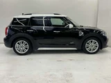 2017 MINI Crossover D 4WD SUV for sale, Japanese used car export - photo 25 of 31 | GULJI TRADERS