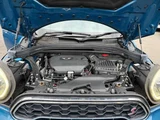 2017 MINI Crossover SD 4WD SUV for sale, Japanese used car export - photo 18 of 19 | GULJI TRADERS