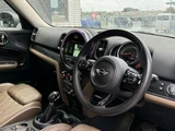 2017 MINI Crossover D 4WD SUV for sale, Japanese used car export - photo 39 of 59 | GULJI TRADERS