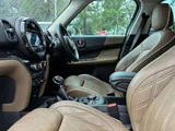 2017 MINI Crossover D 4WD SUV for sale, Japanese used car export - photo 45 of 59 | GULJI TRADERS