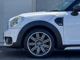 2017 MINI Crossover D SUV for sale, Japanese used car export - photo 23 of 72 | GULJI TRADERS