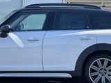 2017 MINI Crossover D SUV for sale, Japanese used car export - photo 25 of 72 | GULJI TRADERS