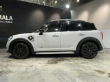 2017 MINI Crossover S E 4WD SUV for sale, Japanese used car export - photo 12 of 22 | GULJI TRADERS