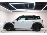 2018 MINI Crossover SUV for sale, Japanese used car export - photo 8 of 63 | GULJI TRADERS