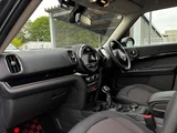 2018 MINI Crossover SUV for sale, Japanese used car export - photo 17 of 28 | GULJI TRADERS