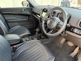 2019 MINI Crossover D SUV for sale, Japanese used car export - photo 11 of 23 | GULJI TRADERS
