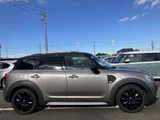 2020 MINI Crossover D SUV for sale, Japanese used car export - photo 2 of 48 | GULJI TRADERS
