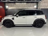 2020 MINI Crossover D SUV for sale, Japanese used car export - photo 22 of 36 | GULJI TRADERS