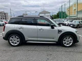 2020 MINI Crossover COOPER SD ALL4 SUV for sale, Japanese used car export - photo 12 of 20 | GULJI TRADERS