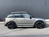 2020 MINI Crossover S E 4WD SUV for sale, Japanese used car export - photo 5 of 13 | GULJI TRADERS