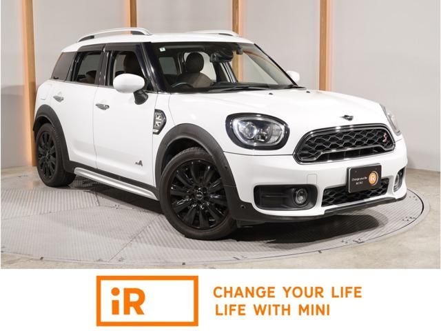 2020 MINI Crossover SD SUV for sale, Japanese used car export - photo 1 of 18 | GULJI TRADERS