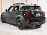2021 MINI Crossover D SUV for sale, Japanese used car export - photo 2 of 18 | GULJI TRADERS