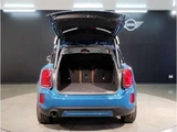 2021 MINI Crossover S E SUV for sale, Japanese used car export - photo 7 of 9 | GULJI TRADERS
