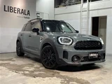 2022 MINI Crossover S E 4WD SUV for sale, Japanese used car export - photo 9 of 22 | GULJI TRADERS