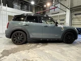 2022 MINI Crossover S E 4WD SUV for sale, Japanese used car export - photo 10 of 22 | GULJI TRADERS
