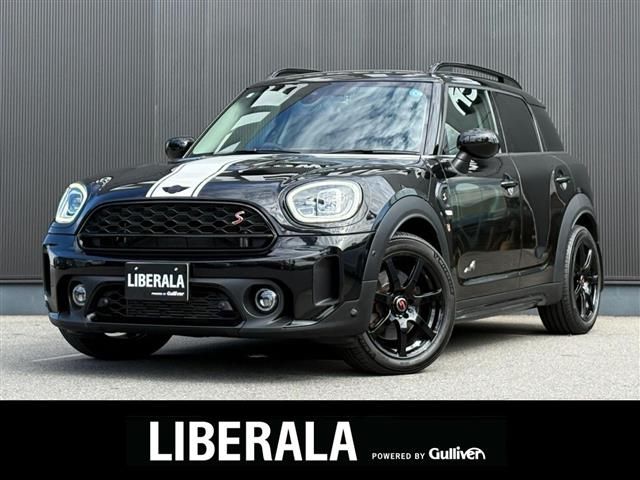 2022 MINI Crossover SD 4WD SUV for sale, Japanese used car export - photo 1 of 23 | GULJI TRADERS