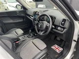 2022 MINI Crossover D 4WD SUV for sale, Japanese used car export - photo 11 of 22 | GULJI TRADERS