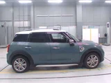 2022 MINI Crossover 4WD SUV for sale, Japanese used car export - photo 3 of 13 | GULJI TRADERS