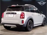 2022 MINI Crossover D SUV for sale, Japanese used car export - photo 2 of 9 | GULJI TRADERS