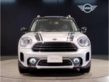 2022 MINI Crossover D SUV for sale, Japanese used car export - photo 5 of 9 | GULJI TRADERS
