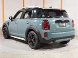 2023 MINI Crossover D SUV for sale, Japanese used car export - photo 2 of 18 | GULJI TRADERS