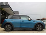 2022 MINI Hatch Sedan for sale, Japanese used car export - photo 4 of 47 | GULJI TRADERS