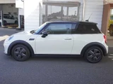 2022 MINI Hatch White Sedan for sale, Japanese used car export - photo 5 of 50 | GULJI TRADERS