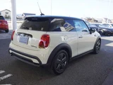 2022 MINI Hatch White Sedan for sale, Japanese used car export - photo 8 of 50 | GULJI TRADERS