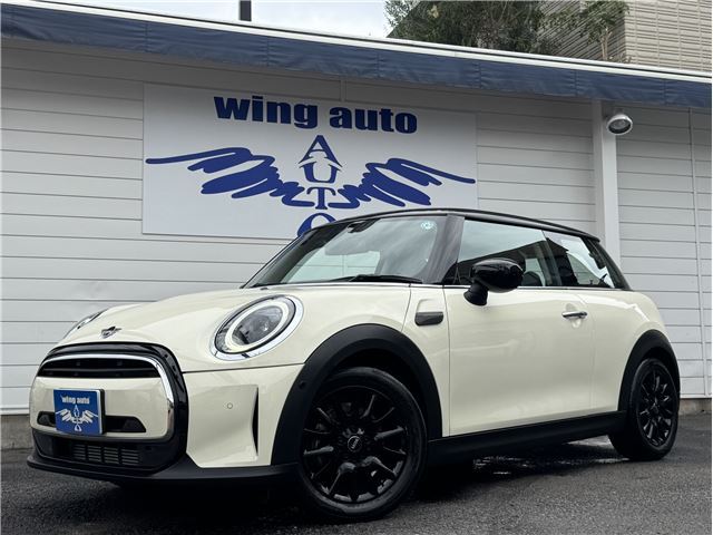 2022 MINI Hatch White Sedan for sale, Japanese used car export | GULJI TRADERS