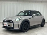 2022 MINI Hatch D Sedan for sale, Japanese used car export - photo 1 of 22 | GULJI TRADERS