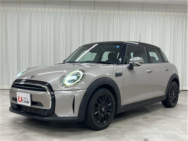 2022 MINI Hatch D - photo 1 2022 MINI Hatch D Sedan for sale, Japanese used car export - photo 1 of 22 | GULJI TRADERS