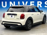 2022 MINI Hatch White Sedan for sale, Japanese used car export - photo 18 of 30 | GULJI TRADERS