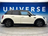 2022 MINI Hatch White Sedan for sale, Japanese used car export - photo 19 of 30 | GULJI TRADERS