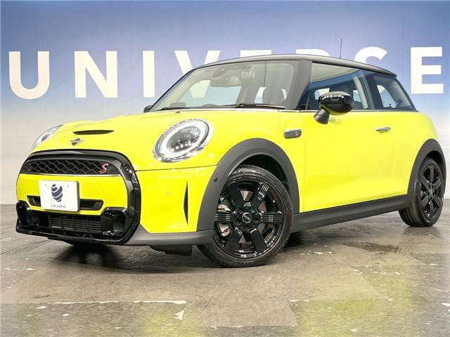 2022 MINI Hatch Sedan for sale, Japanese used car export - photo 1 of 30 | GULJI TRADERS