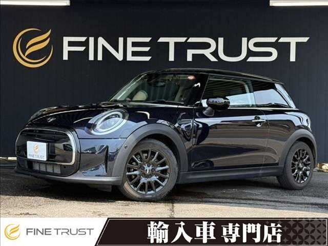 2022 MINI Hatch Diesel COOPER D ESSENTIAL RHD - photo 1 2022 MINI Hatch Diesel COOPER D ESSENTIAL RHD Black Sedan for sale, Japanese used car export - photo 1 of 50 | GULJI TRADERS