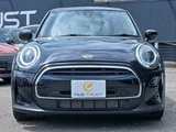2022 MINI Hatch Diesel COOPER D ESSENTIAL RHD Black Sedan for sale, Japanese used car export - photo 14 of 50 | GULJI TRADERS