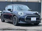 2022 MINI Hatch Diesel COOPER D ESSENTIAL RHD Black Sedan for sale, Japanese used car export - photo 15 of 50 | GULJI TRADERS