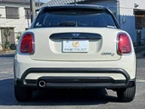 2022 MINI Hatch Diesel COOPER D ESSENTIAL RHD Sedan for sale, Japanese used car export - photo 18 of 50 | GULJI TRADERS