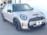 2022 MINI Hatch Sedan for sale, Japanese used car export - photo 9 of 30 | GULJI TRADERS