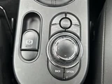 2022 MINI Hatch D White Sedan for sale, Japanese used car export - photo 11 of 23 | GULJI TRADERS