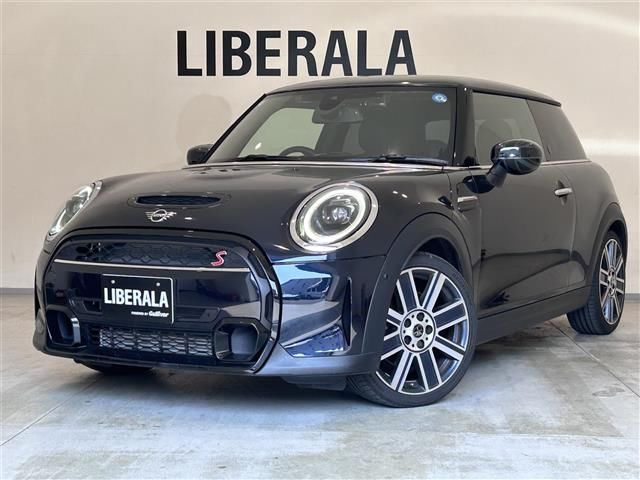 2022 MINI Hatch S - photo 1 2022 MINI Hatch S Sedan for sale, Japanese used car export - photo 1 of 24 | GULJI TRADERS