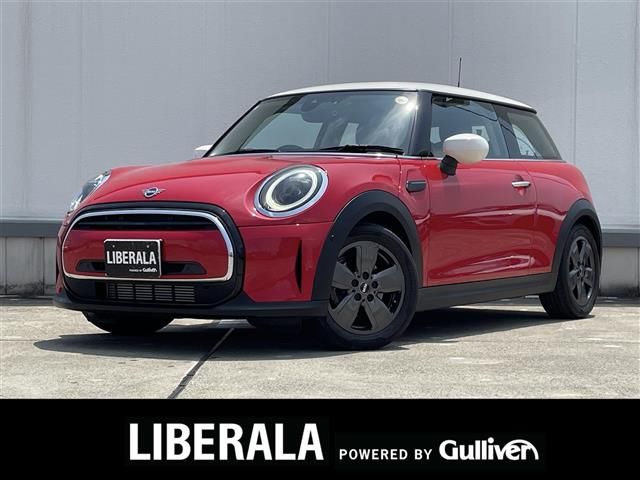 2022 MINI Hatch D - photo 1 2022 MINI Hatch D Sedan for sale, Japanese used car export - photo 1 of 23 | GULJI TRADERS